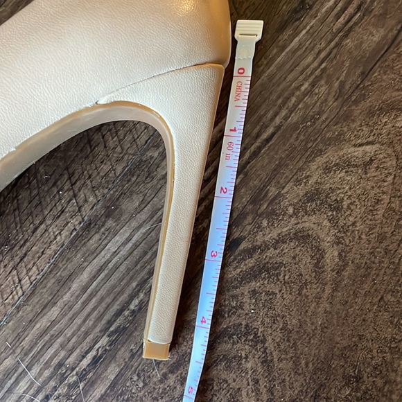 NWOT Gianni Bini Stilettos - Picture 6 of 6